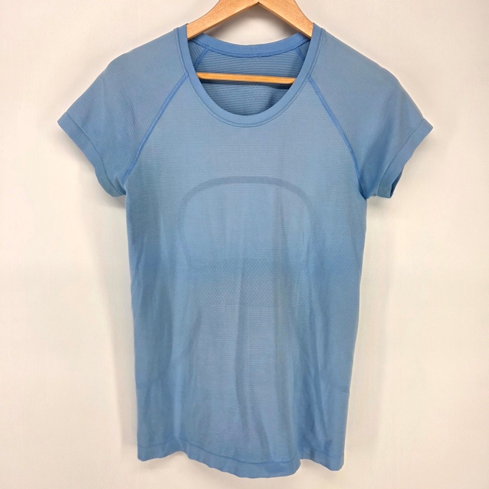 Lululemon Swiftly Tech Short Sleeve Crew Women 8 Blue Athletic Running Shirt